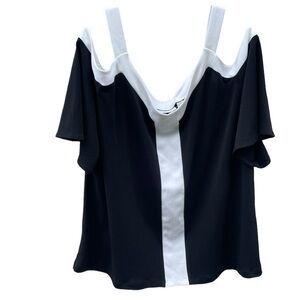 New York & Company Black with white accents  in center